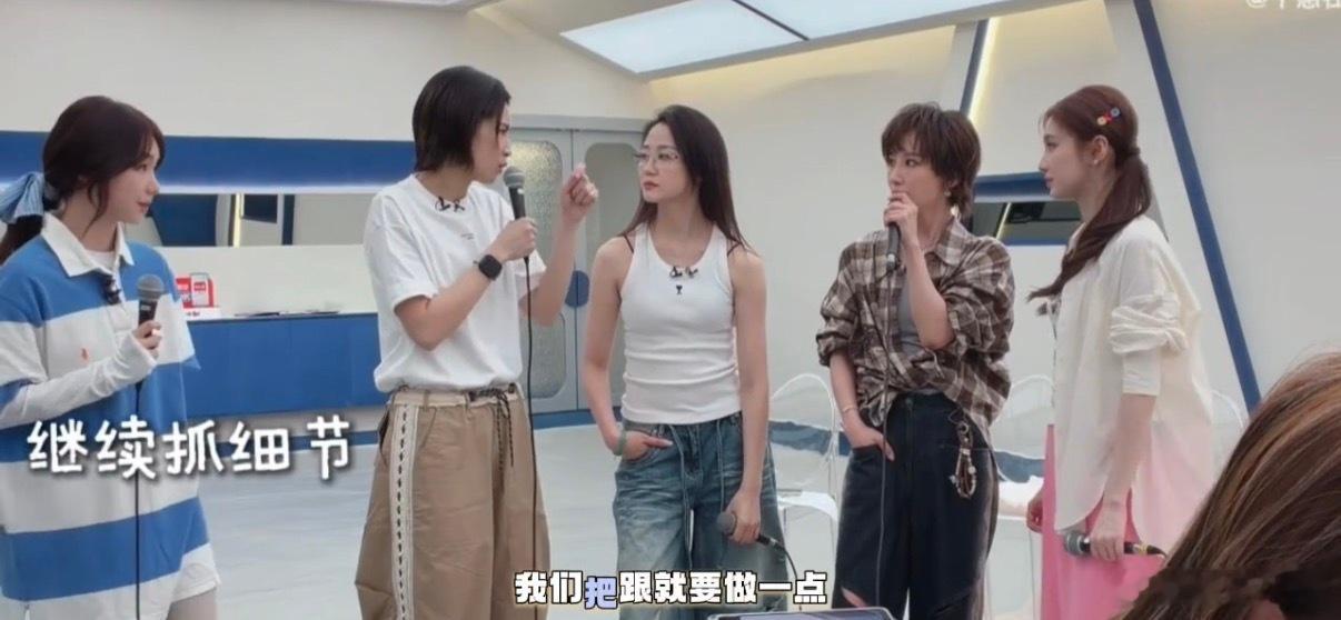 曾沛慈的大师课 全程被曾沛慈的课堂气质吸引，优雅沉稳又亲切，专业能力让人佩服，收