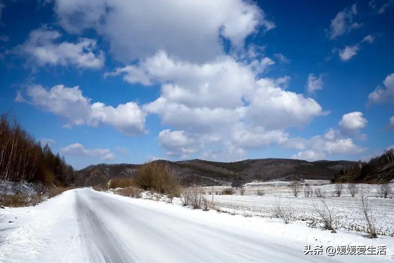 上联：思江南雨巷，诚邀下联念塞北雪原！