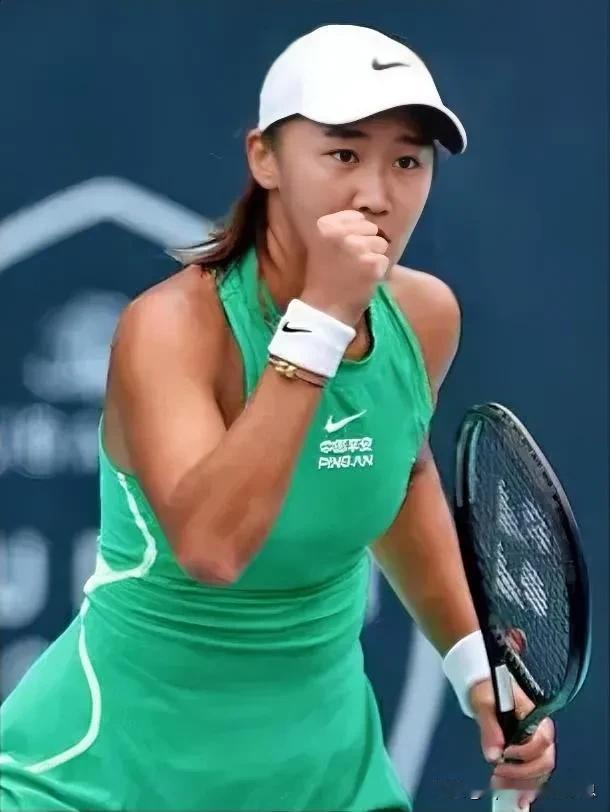 中国金花会师WTA250奥斯汀站女单决赛。
在北京时间3月3日上午刚刚结束的一场