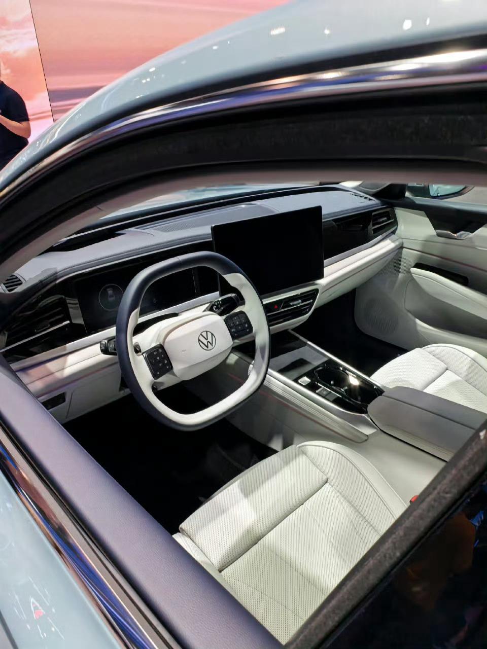 上汽大众这波要搞大动作！新出的ID.ERA新能源系列，纯电、混动、增程啥动力都有