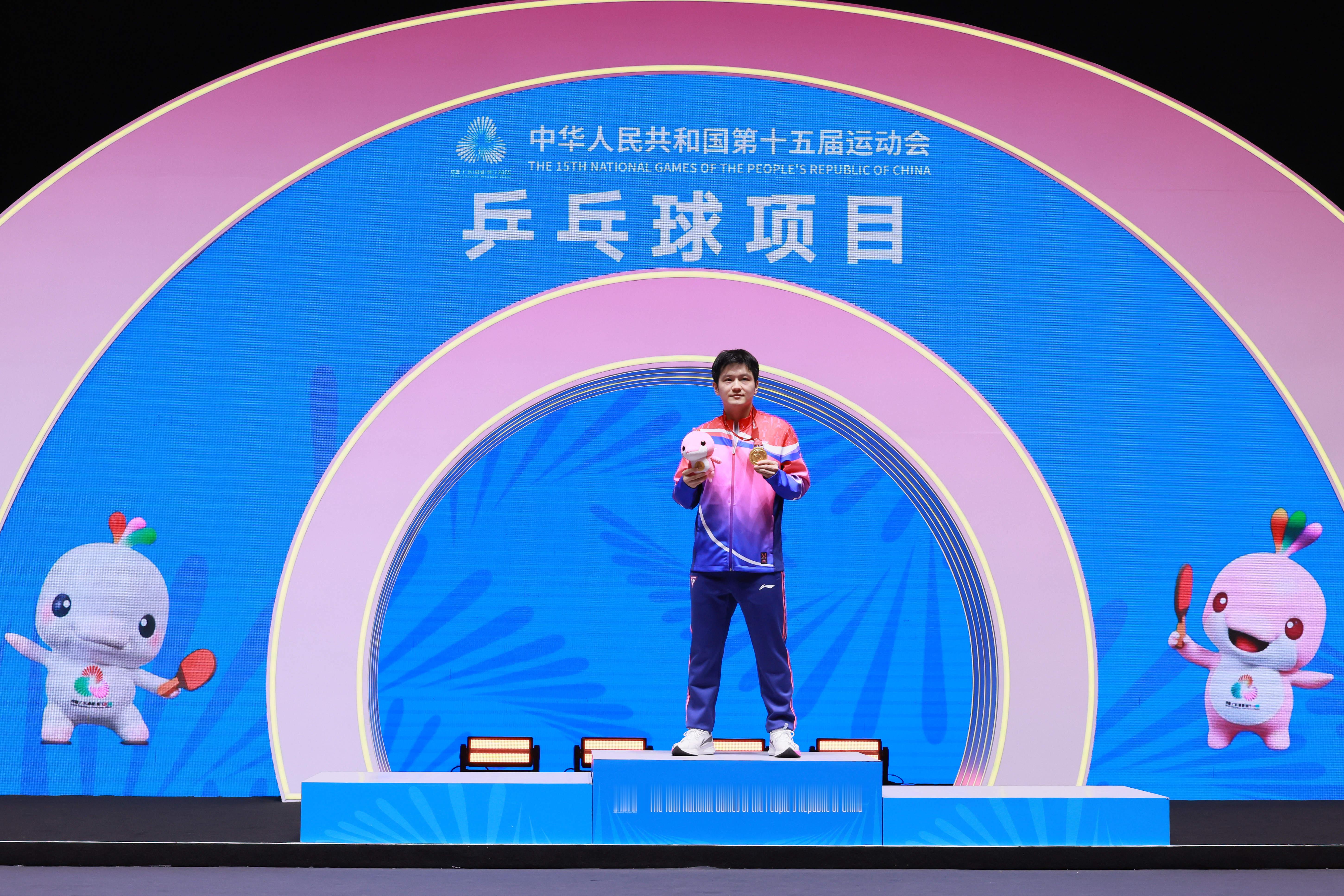 全世界晚安 蹭合影的除外