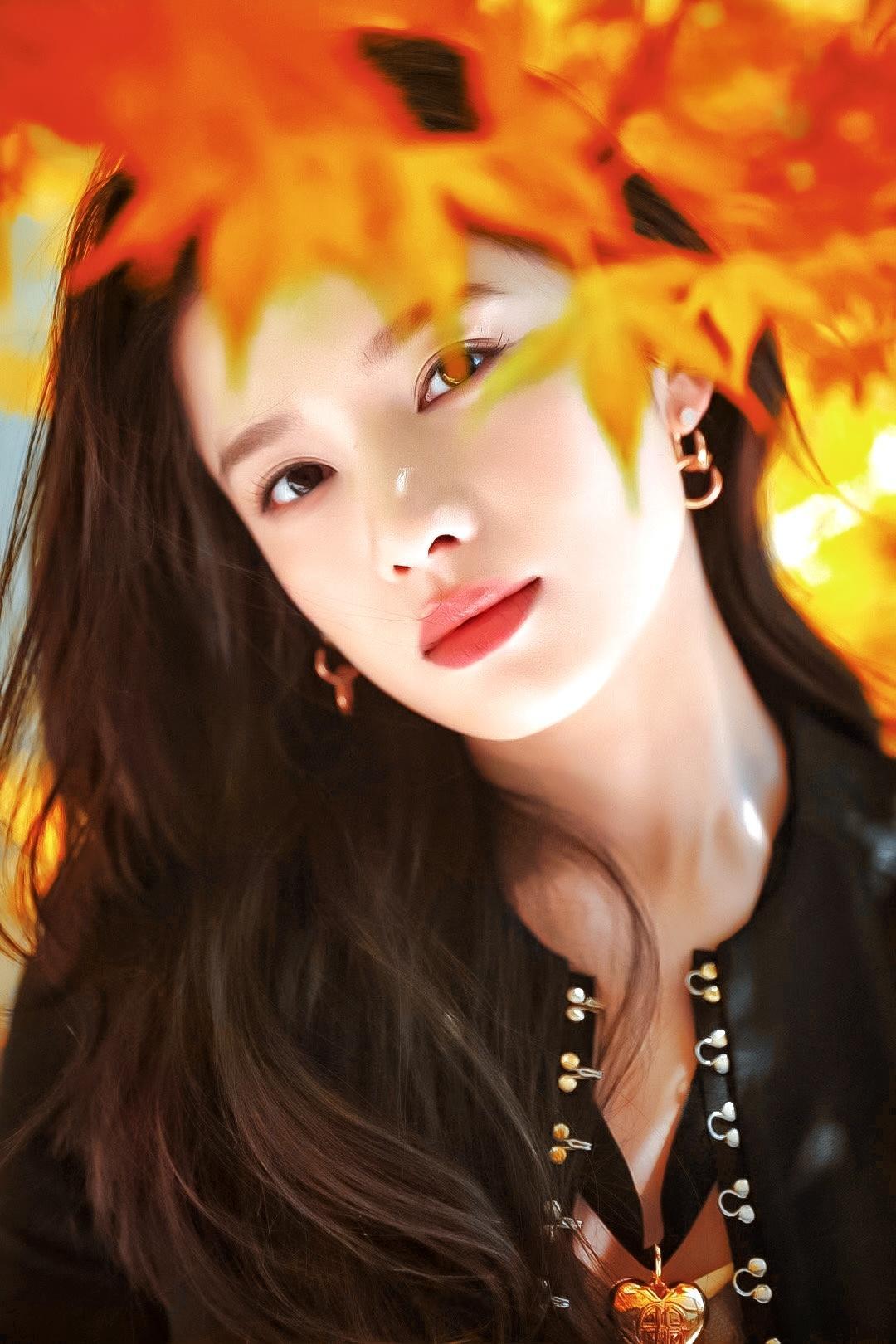 * 张婧仪🍁 ​​​