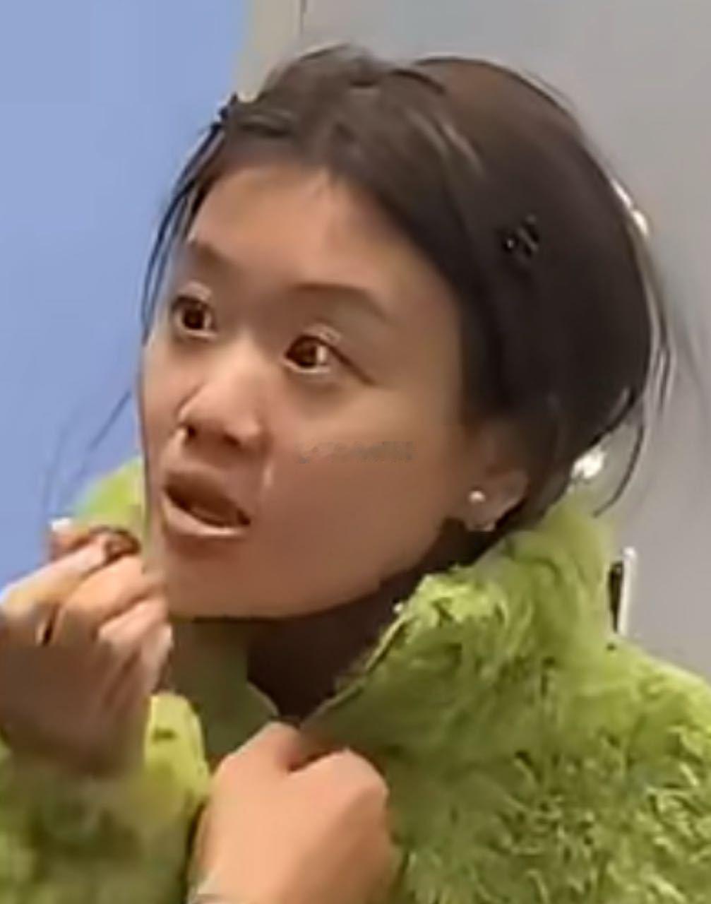 别没事找事 啥叫偷品 你雅姐早就上店铺了 啥叫卖爆才卖？ 雅儿是讲解了吗 还是用