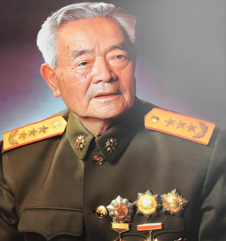 1941年，粟裕破格将一名21岁参谋连升四级，全军哗然。谁料他3天歼敌600余人