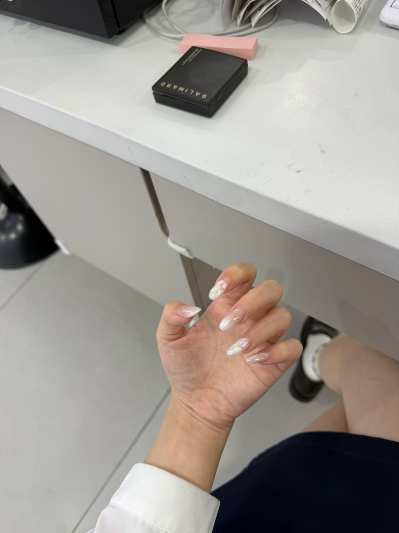 可以做新美甲了 