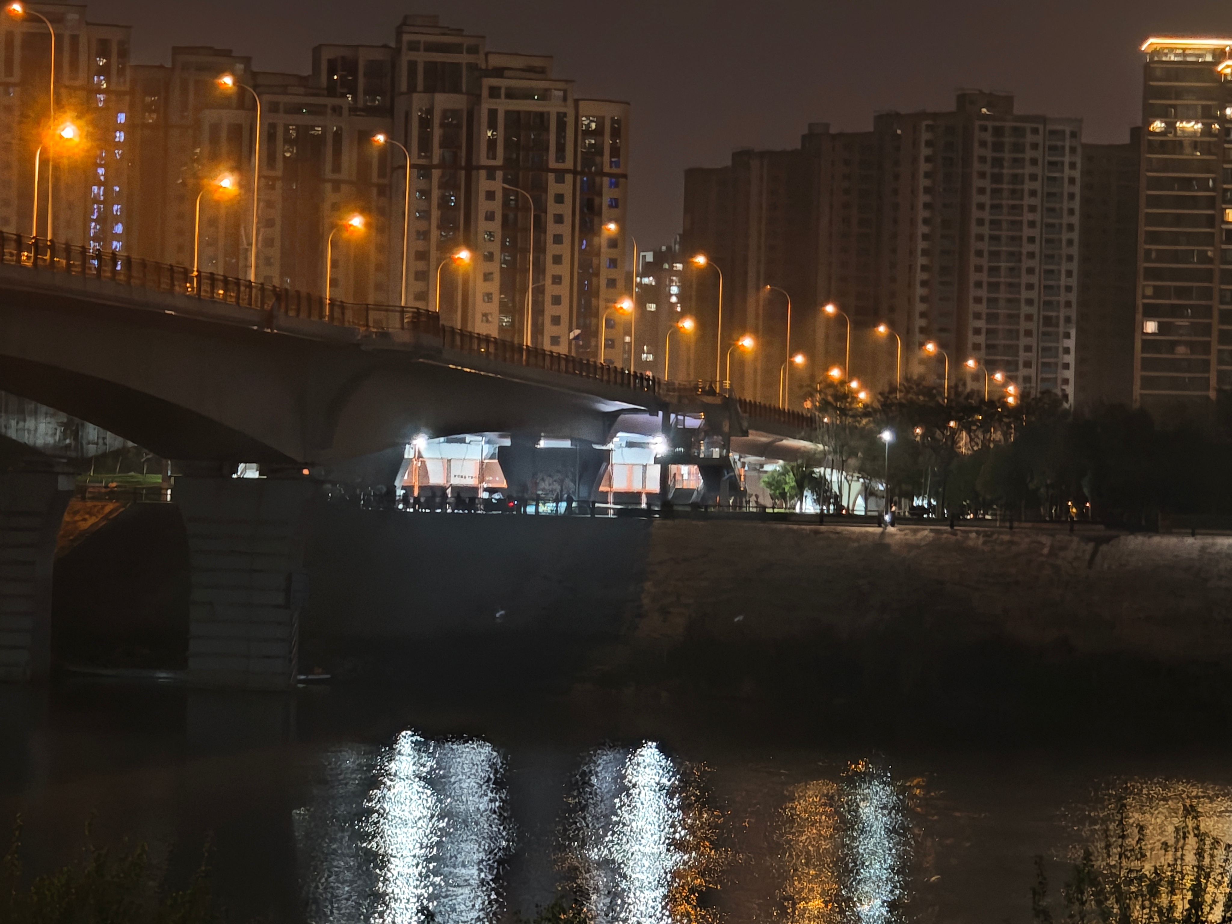 这些🍺能否撑到世界杯开赛河边已经有在备战龙舟的鼓声了 