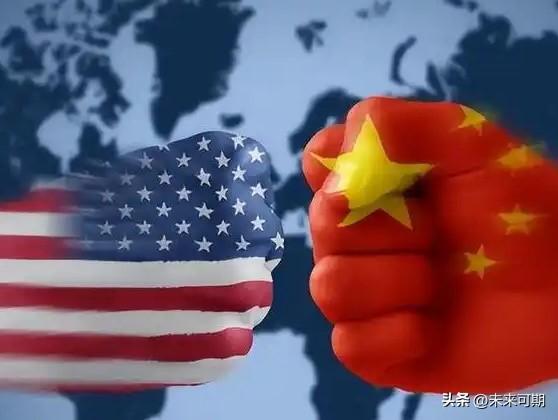 这场阅兵之后，美国人开始反思了，他们不理解，为什么美国2026年的军费都破1万亿