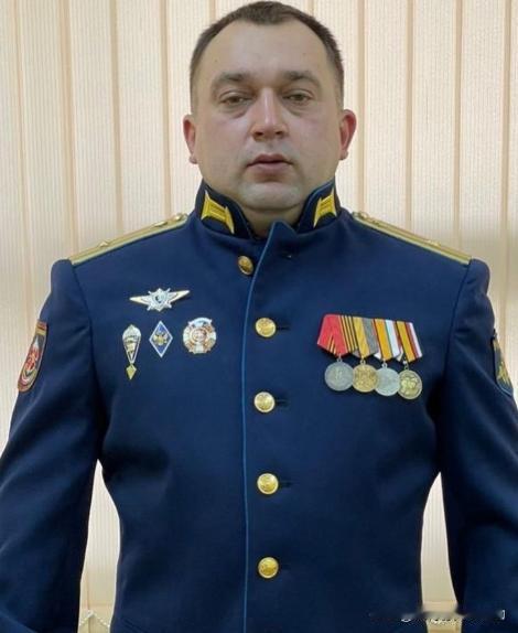 俄军第3近卫特种部队副指挥官鲁斯塔姆.阿比托夫中校，2次前往叙利亚，表现勇猛，荣