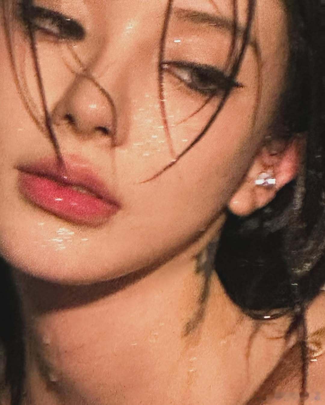 💋 