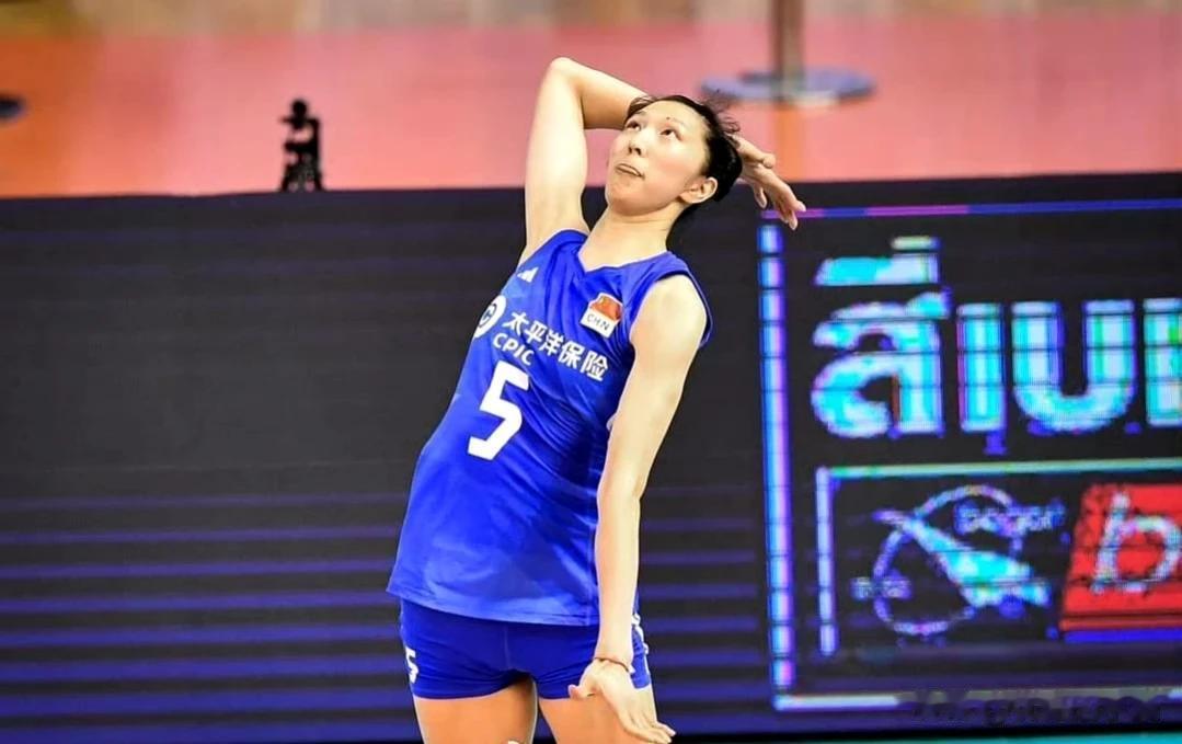 2023女排亚锦赛第2最佳主攻

吴梦洁🇨🇳

2023女排亚锦赛第2最佳副