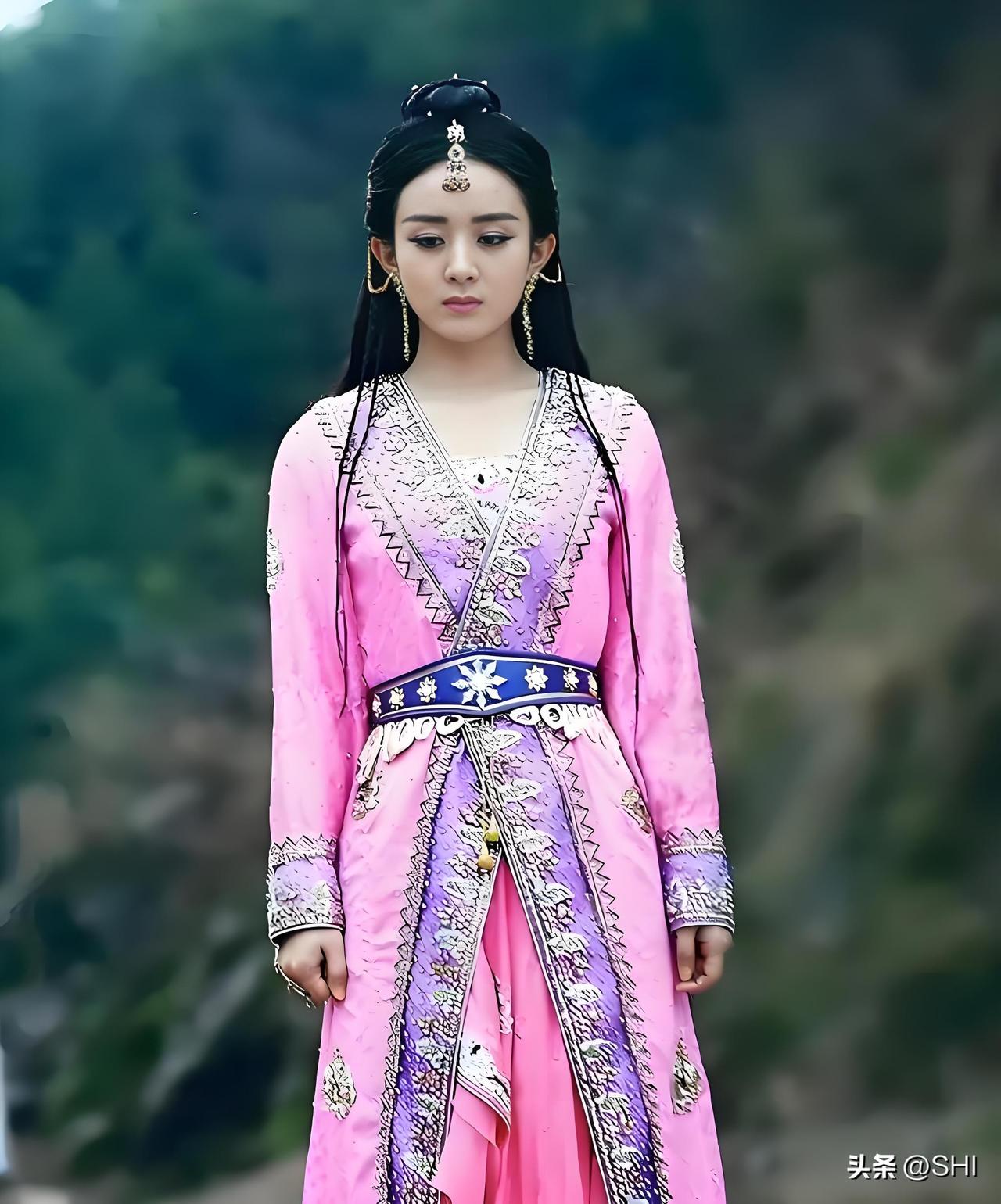 《蜀山战纪》赵丽颖的玉无心，八套服装造型，你觉得哪套美？