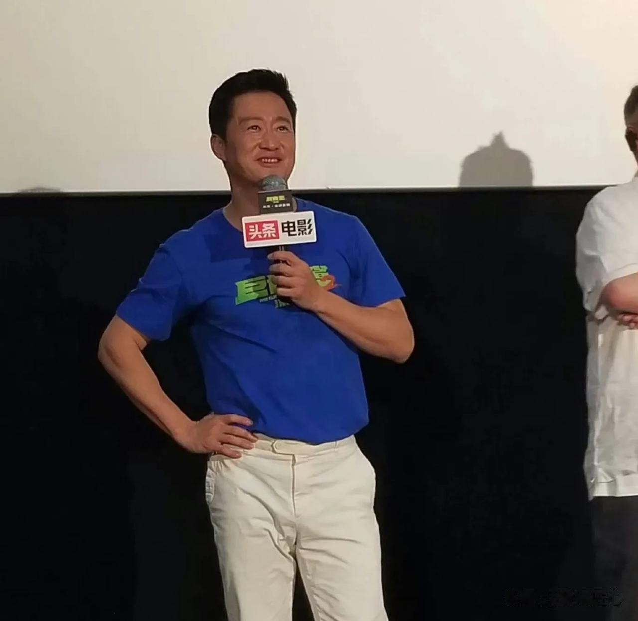 一哥就是一哥！

吴京这次跟杰森·斯坦森合作的《巨齿鲨2》，简直太赞了！特效一流