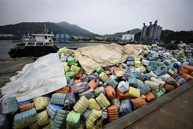多国损失高达百亿，联合要求中国废除禁令，温铁军：轮不到你发言
 
说起来，以前中