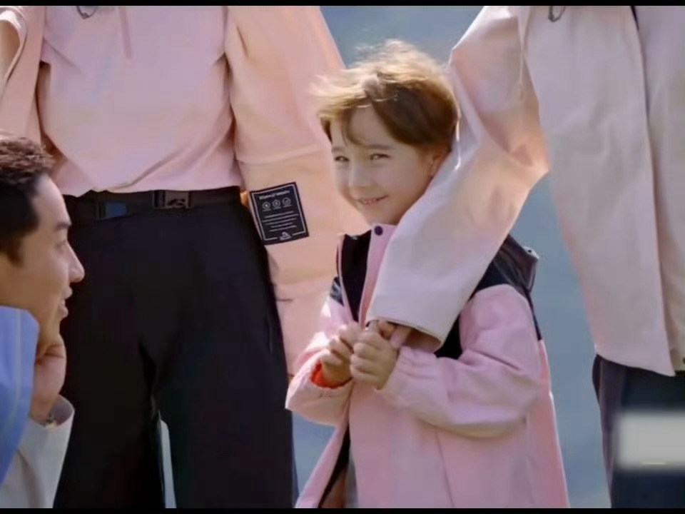 徐志胜被小孩嫌弃 徐志胜被小孩拒绝握手 笑不活了家人们！徐志胜居然也有被“拒之门