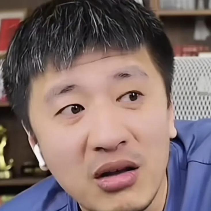 你认为张雪峰最令人敬佩的是什么张雪峰不值得尊敬，更不值得效仿我学习，因为他不敬仰