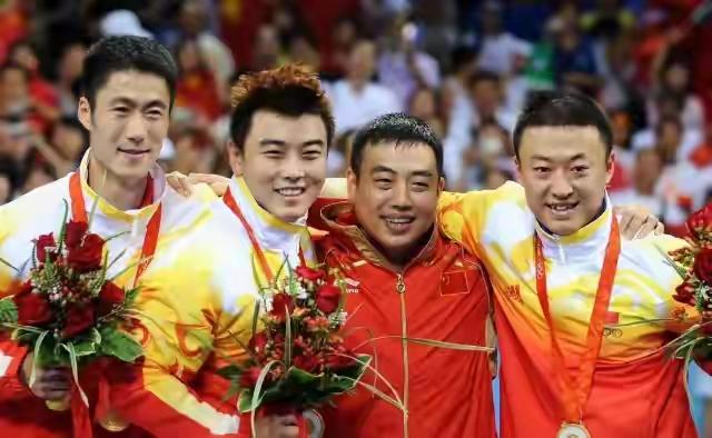 央媒体批评目前国乒乓球队现状点到了//痛处，让我们不敢恭维了的话央媒给我们说了。