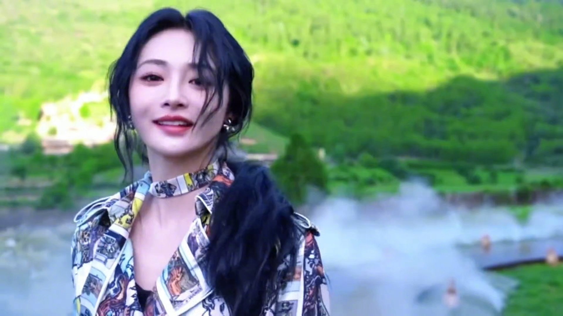 女明星VOGUE红毯怼脸live图赵露思、赵今麦、刘诗诗、李兰迪、孔雪儿、周洁琼