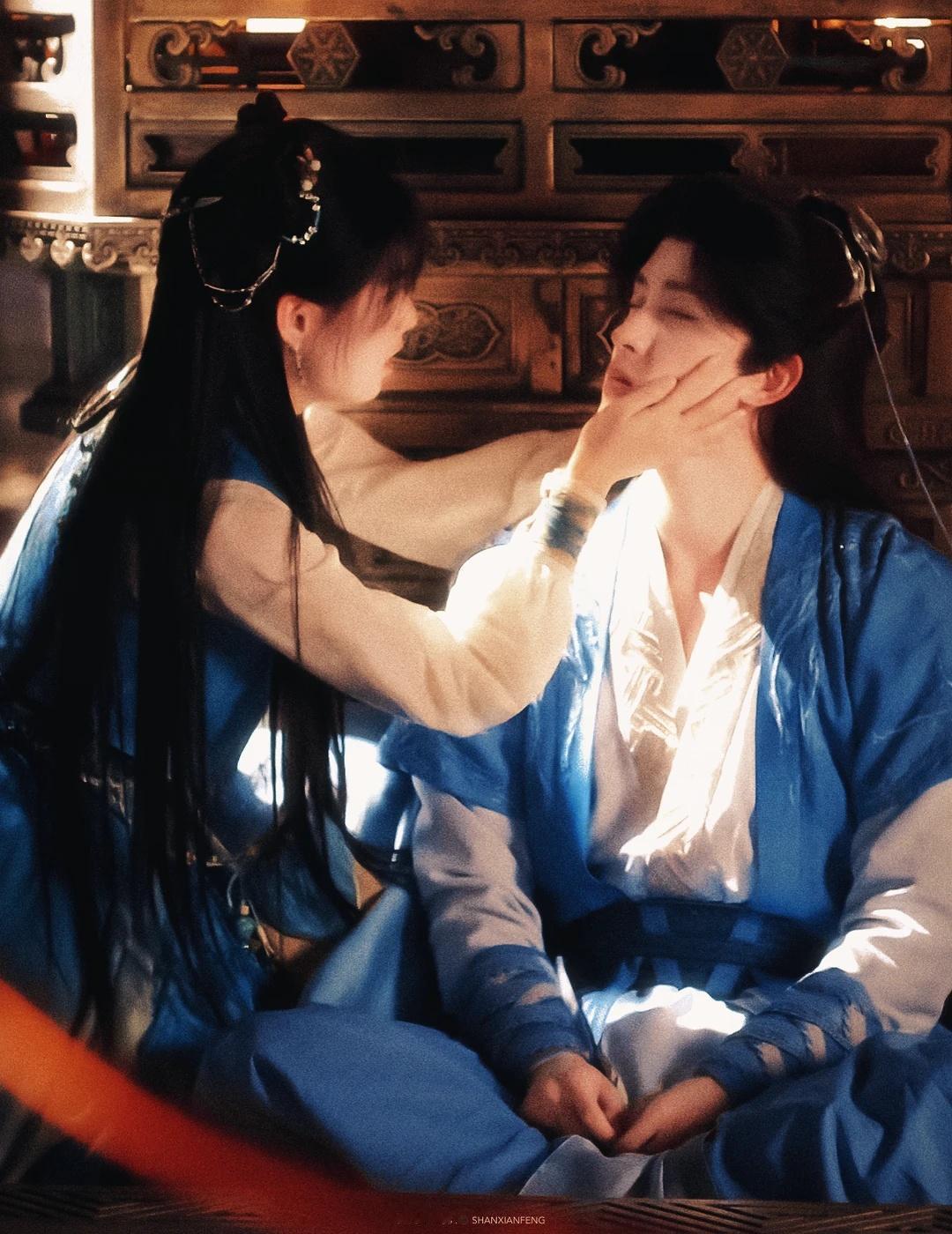 师兄说的都对！！师兄就是全肯定！！
师兄太稳健 敖瑞鹏 艾米 李长寿 蓝灵娥
产