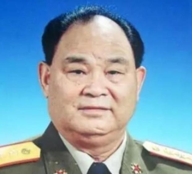 1992年3月，成都军区司令张太恒到北京开会，这时中央军委秘书长杨白冰告诉张太恒