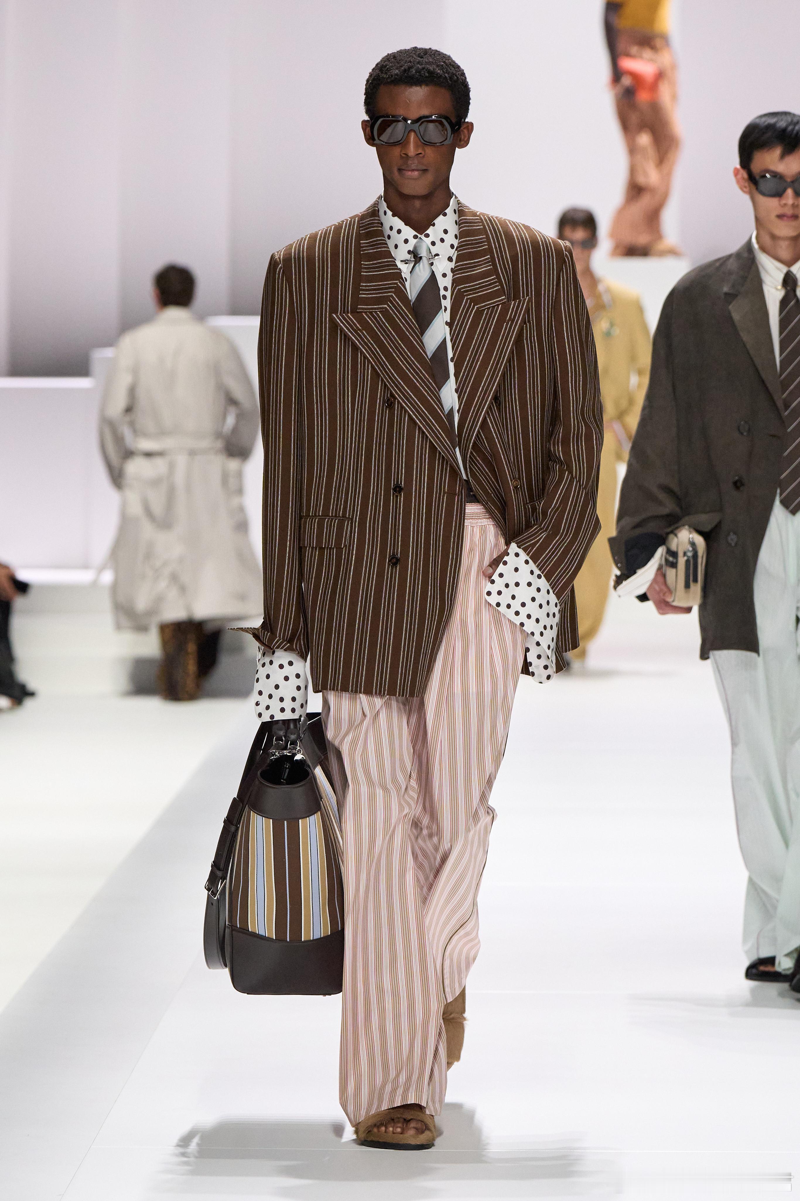 男生穿搭时装周DG睡衣也能这么潮？！ Dolce&Gabbana杜嘉班纳又放大招