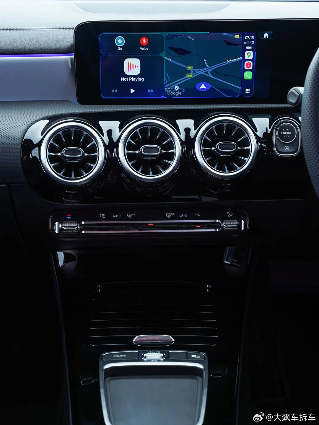 梅赛德斯-奔驰在南非推出了2026款奔驰CLA暗夜特别版C118，采用MANUF