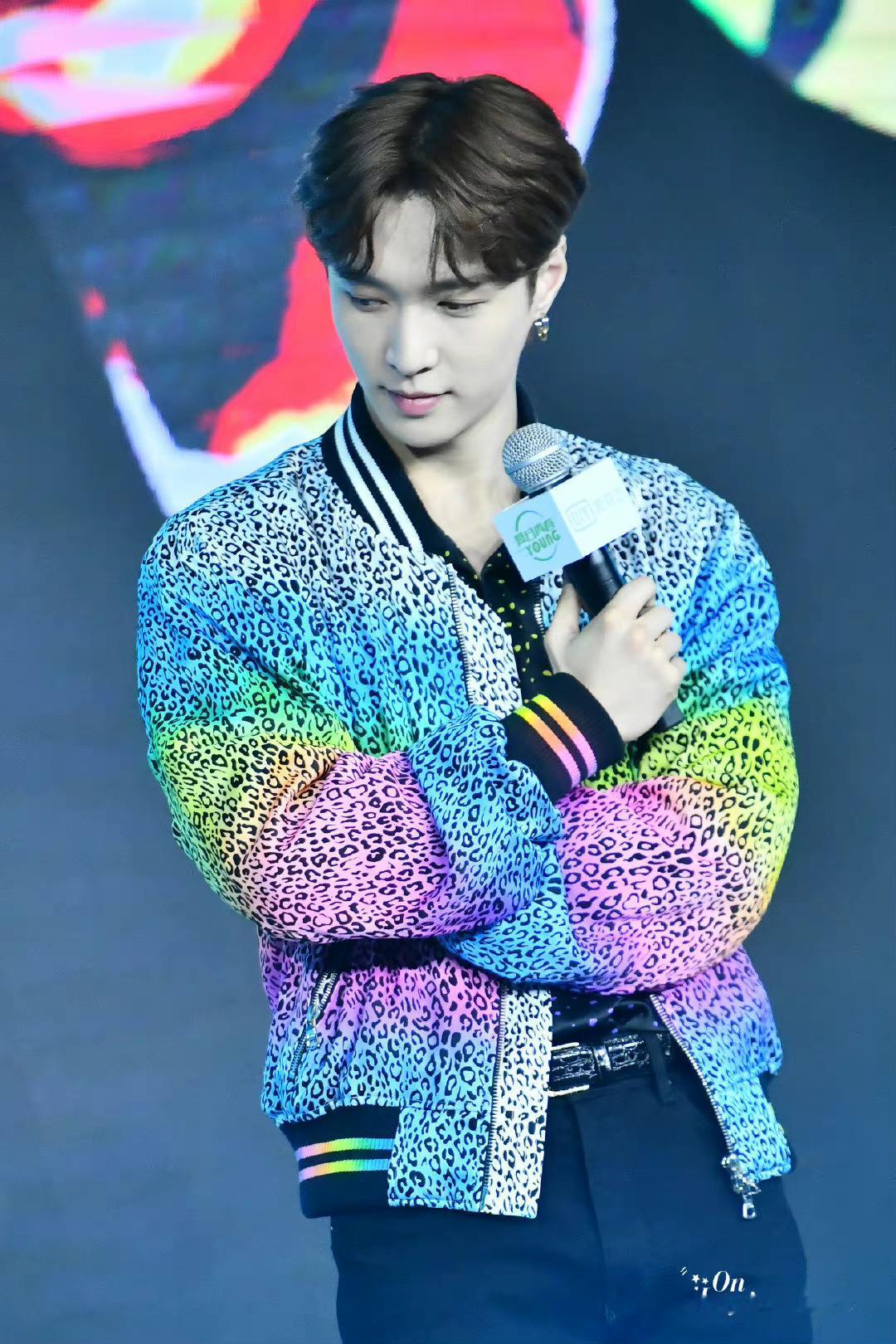 早上好