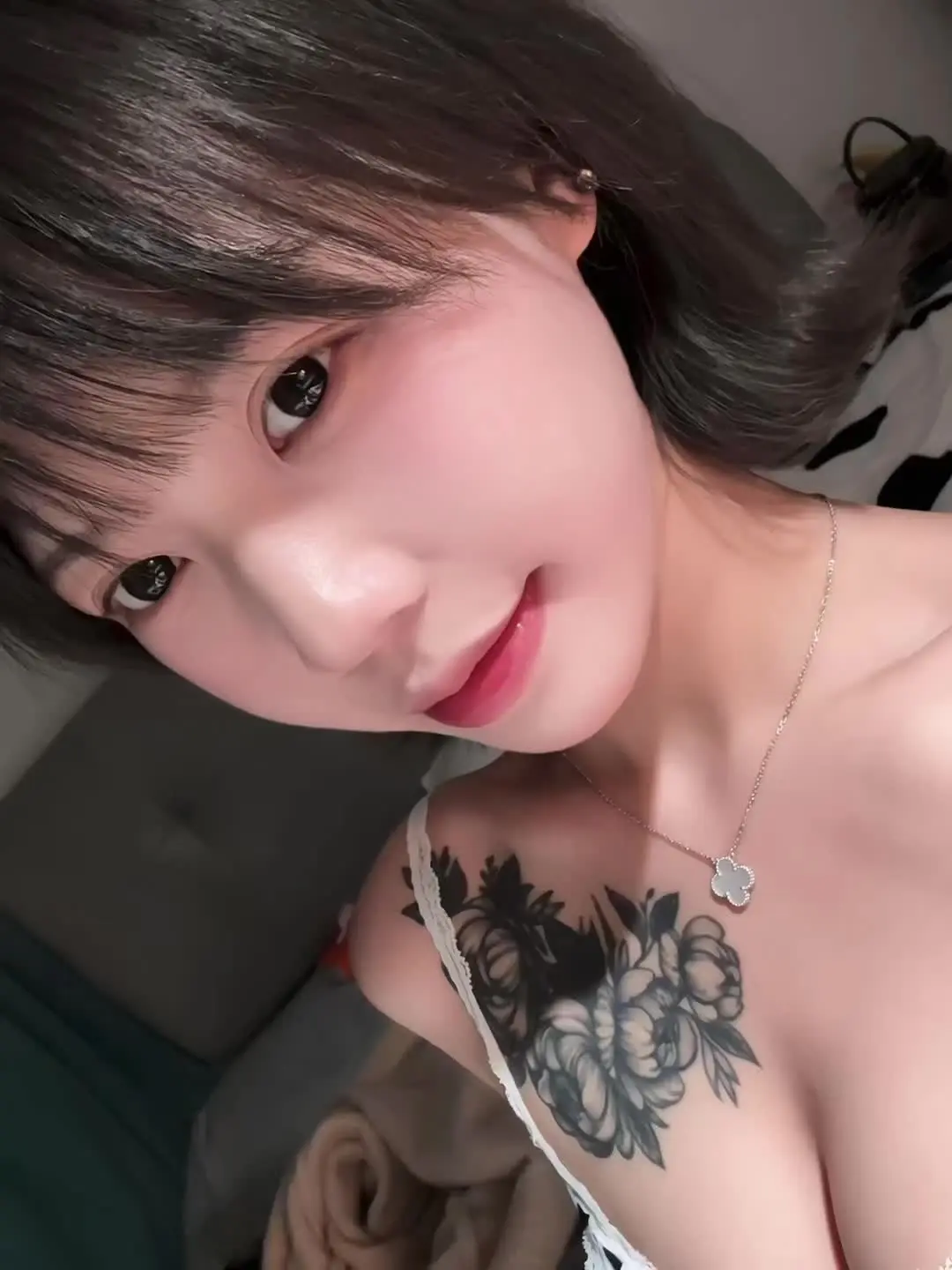 许愿当一只小刺猬 只有爱的人能抚摸我的柔软