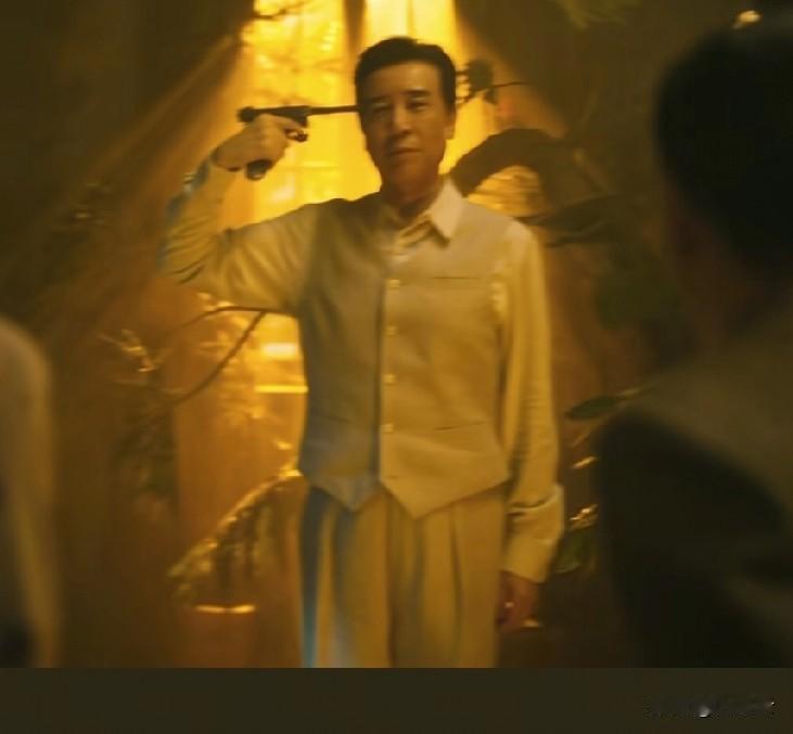 总有人贬低文人气节，说什么“仗义每多屠狗辈，负心多是读书人”
   可当你看了《