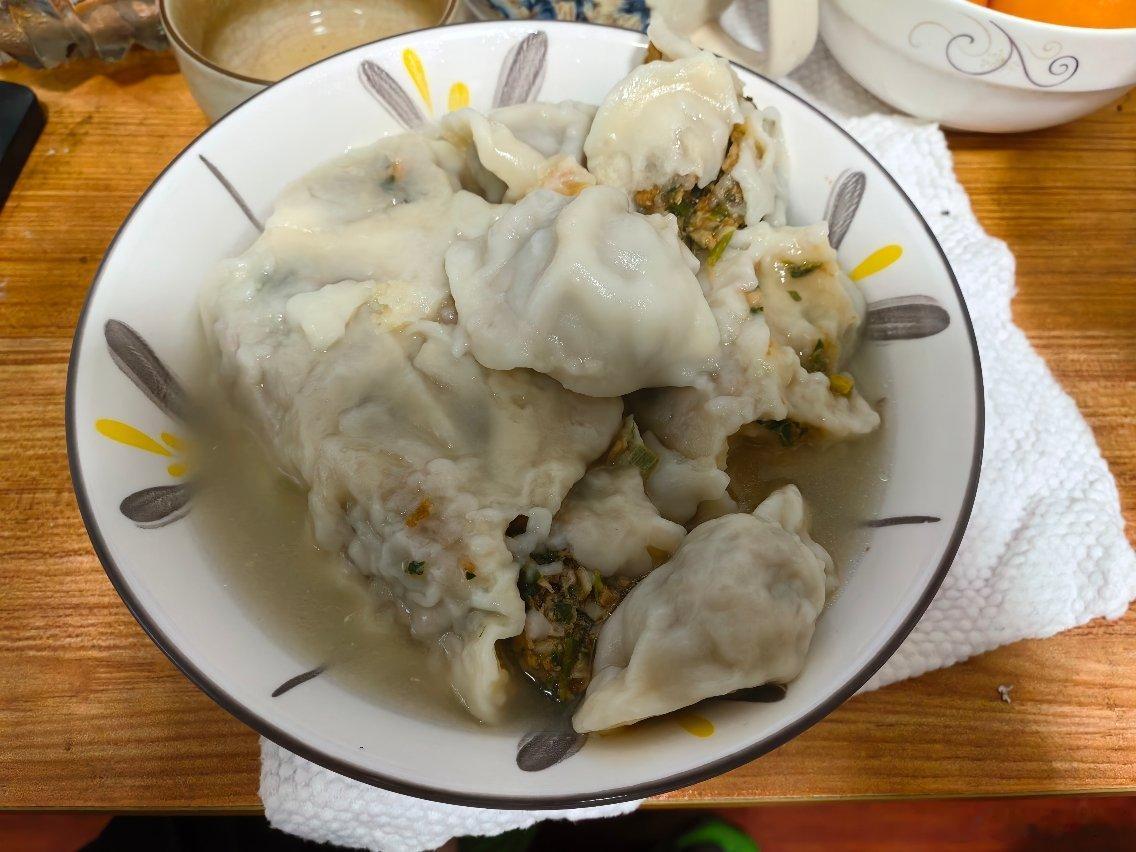 今晚自己下的饺子。