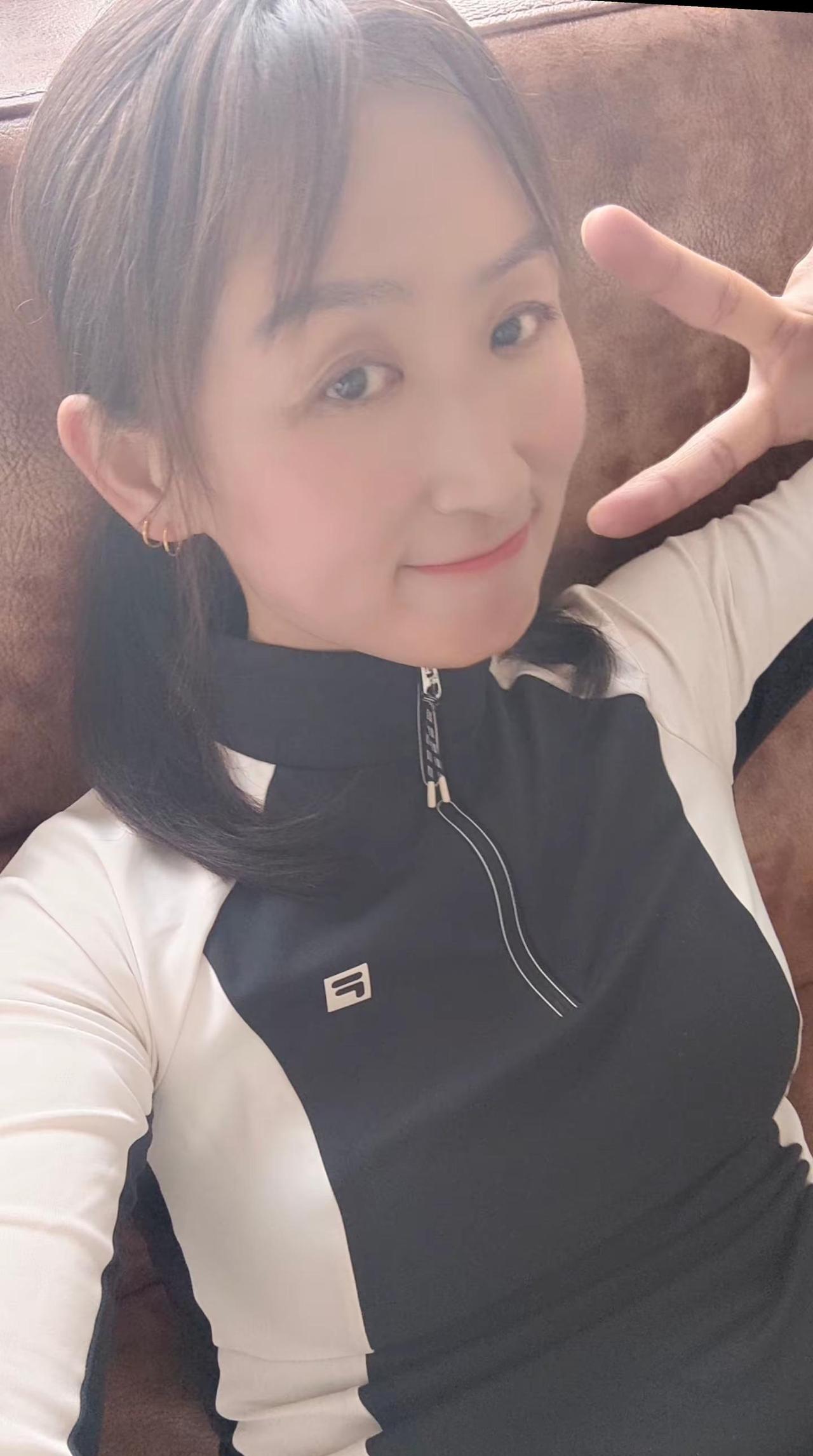 只想把自己养的越来越快乐，平静，其它的都不太感兴趣啦。