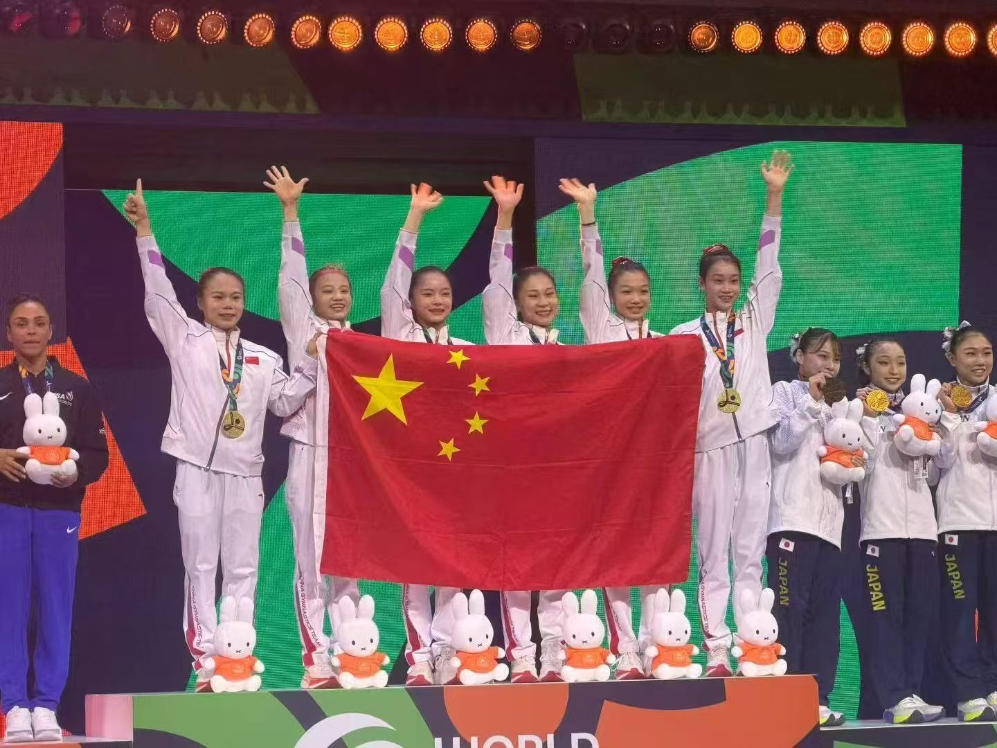 中国体操女团赢了美国队0.233分 0.233分太揪心了，看到总分出来那一刻我直