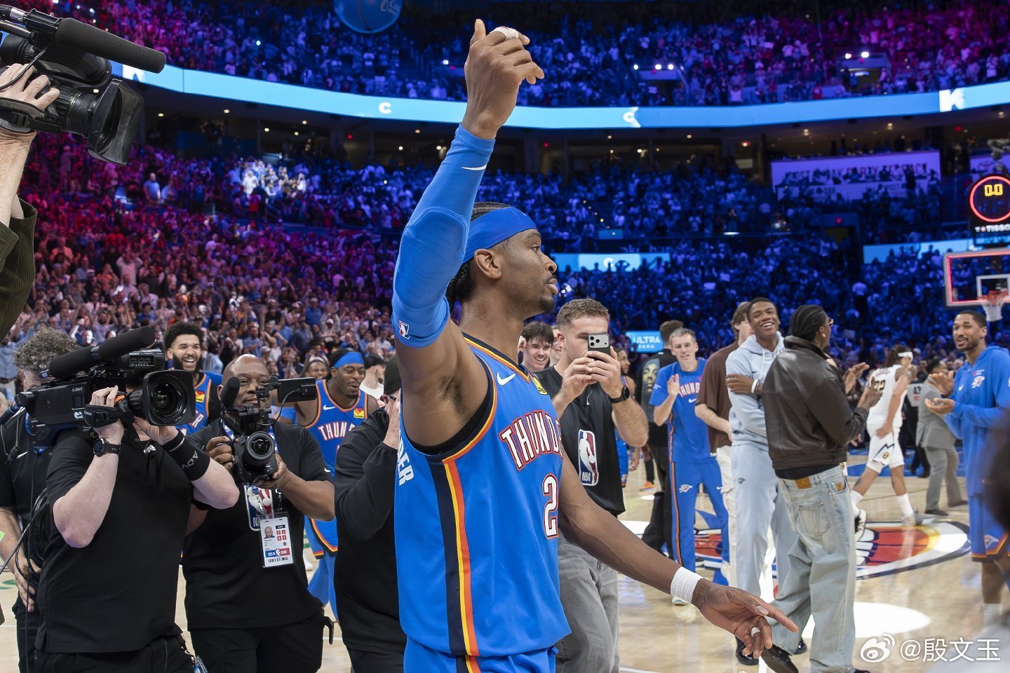 明天凯尔特人打雷霆。本赛季总决赛预演，谁赞成谁反对？ 