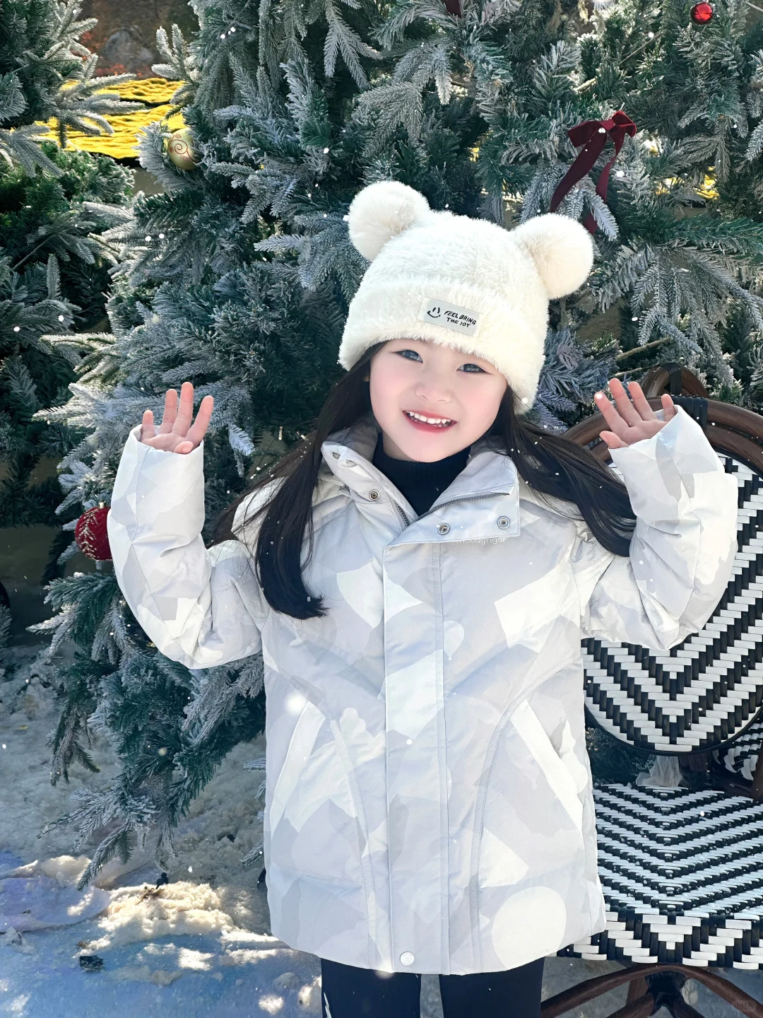 雪天女儿真的好可爱～
