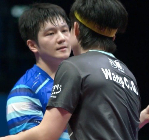 11月20日，第十五届全运会乒乓球男团决赛，王楚钦和樊振东作为两队一单选手展开激