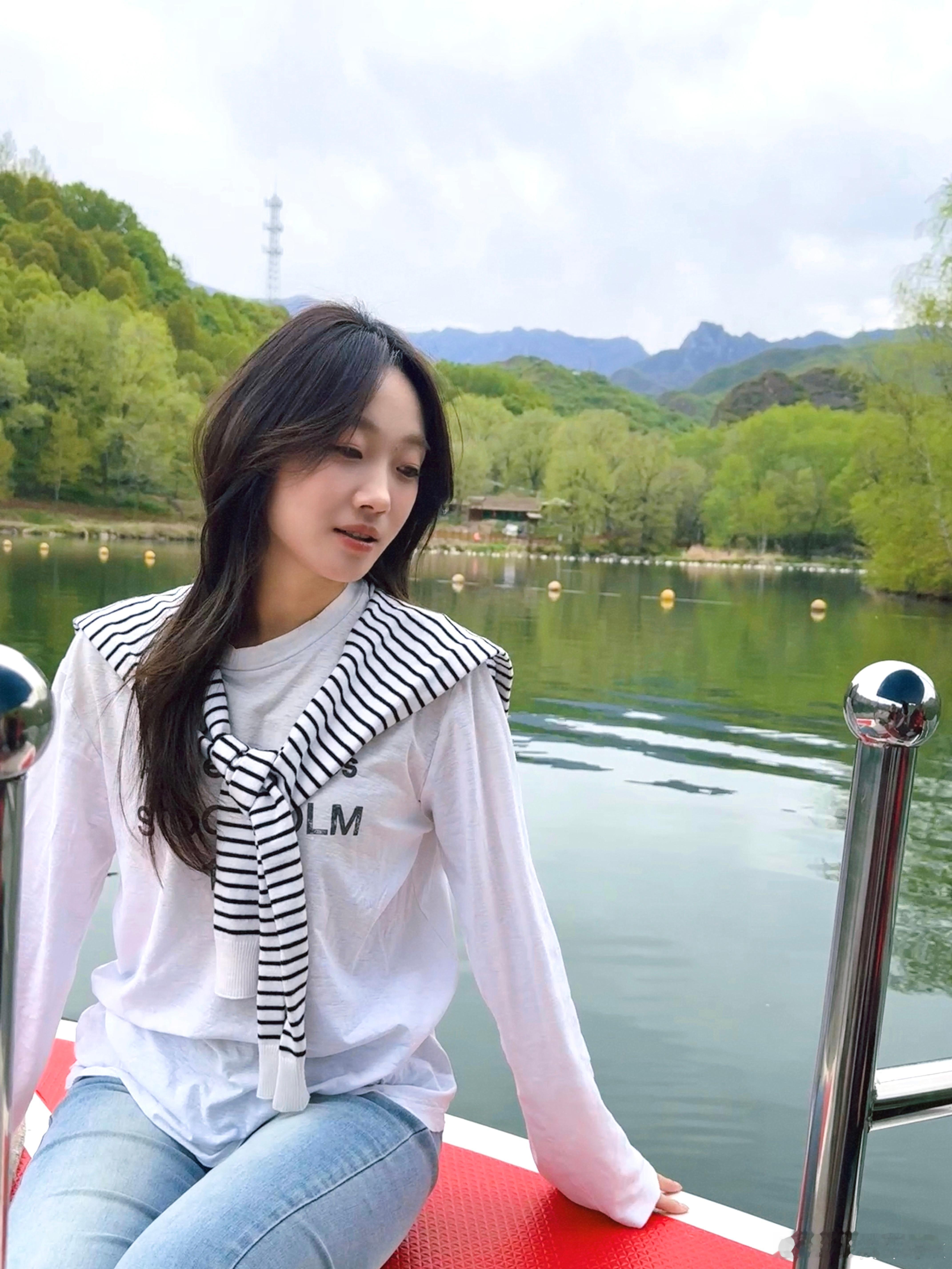人⛰️人🌊 ​​​