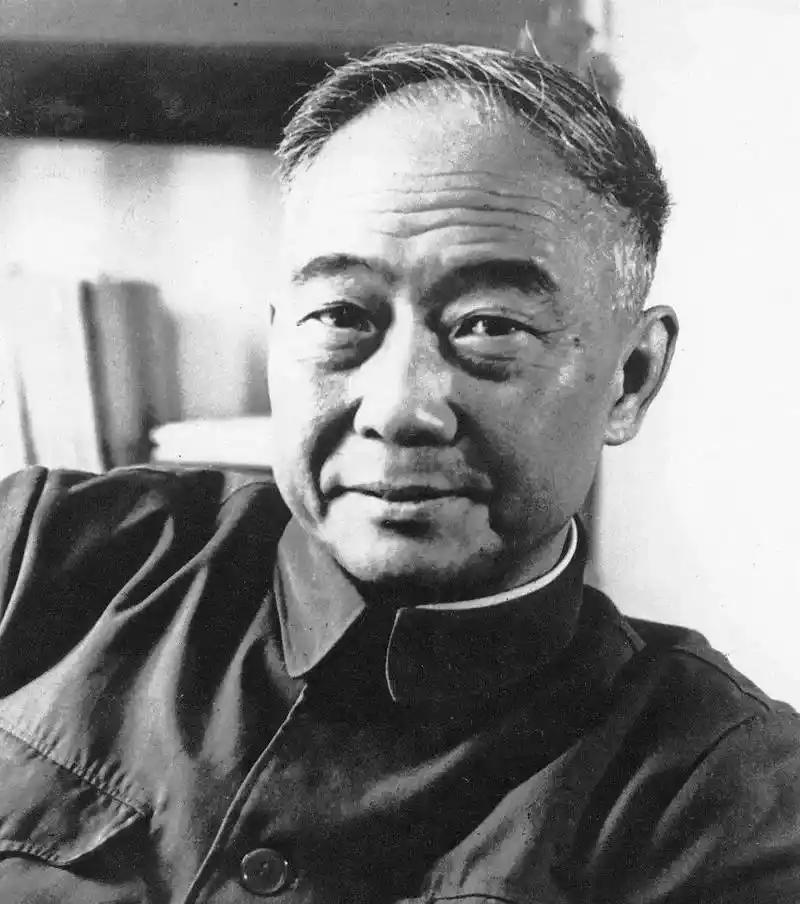 梁实秋说：“人过了50，便觉得一年不如一年。过了60，就觉得一月不如一月。过了7