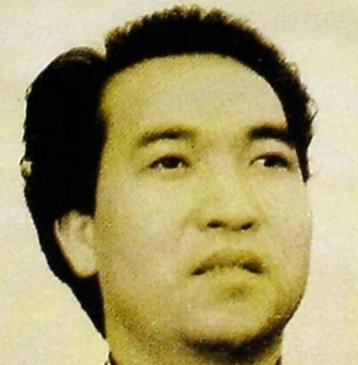 1991年，广东男子赵泰来，放弃中国国籍，转头加入英国。在英国，他打扮成乞丐，四
