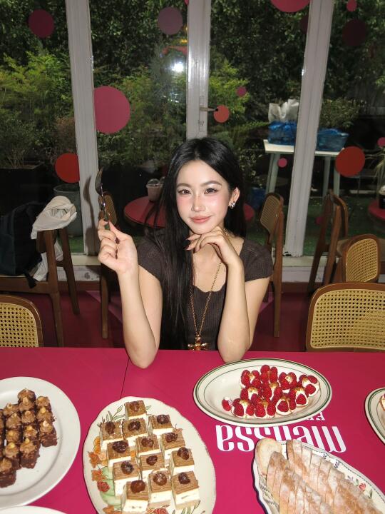 Sweet day 🍓 ⭒ ˖꙳🧁