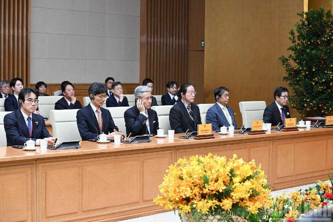 欺负范明政快要退休！2月9日，范明政会见日本-湄公河经济委员会主席、伊藤忠商事董