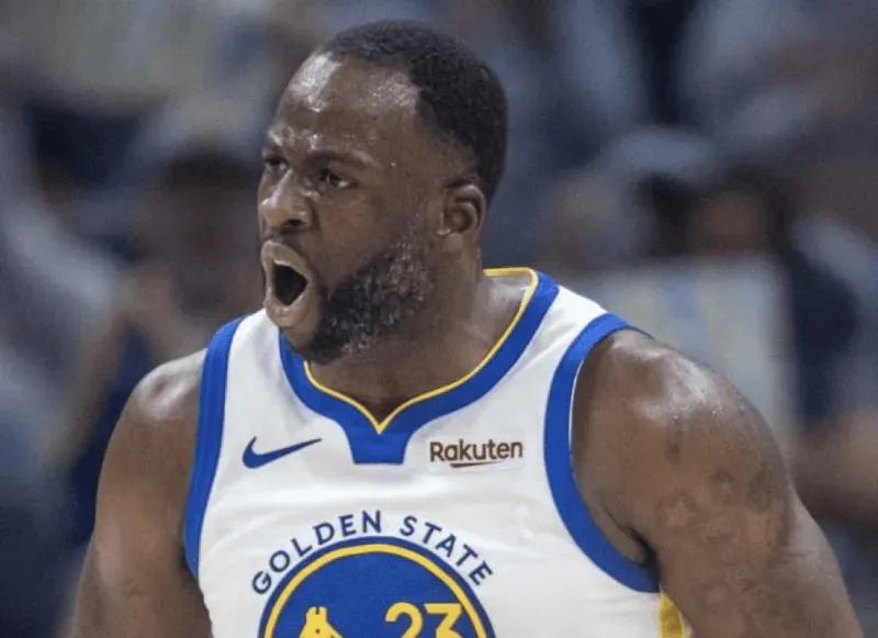 库里这是打算和格林绑死在一起吗？
库里：若说我在进攻端重新定义篮球&那格林在防守