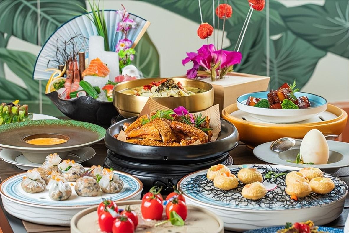 在饭店吃饭，5道预制菜不要再点上桌了，服务员：从不让家人来吃
饭店中的一些预制菜