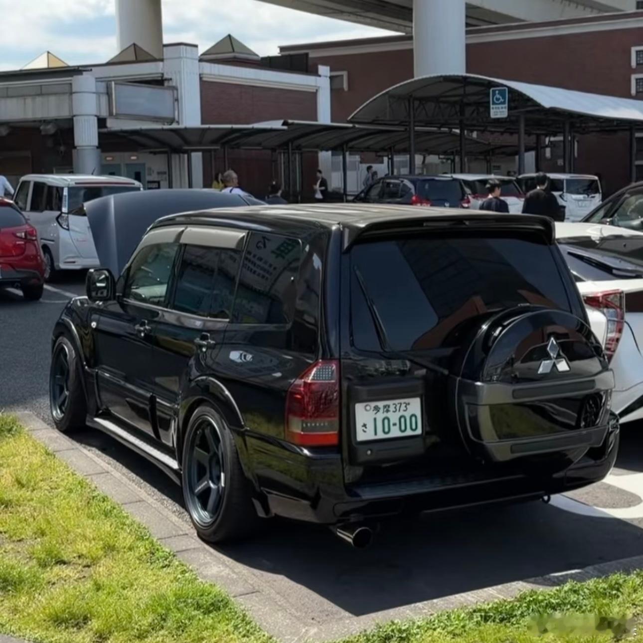 帕杰罗  恐高症患者mitsubishimotorspajero三菱帕杰罗帕杰罗