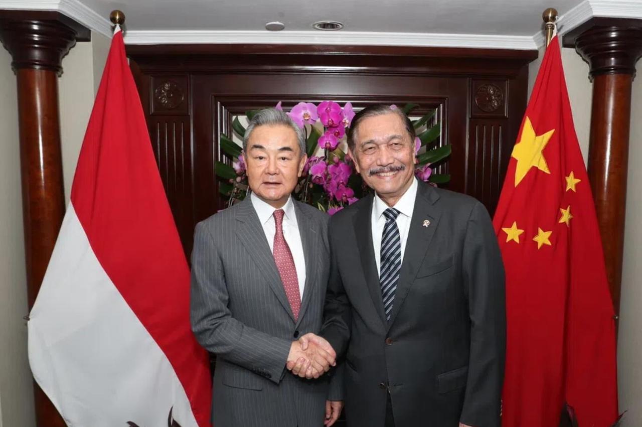 不久前，中国与印尼在雅加达完成首次全面战略对话以及第二次外长防长 “2+2” 会