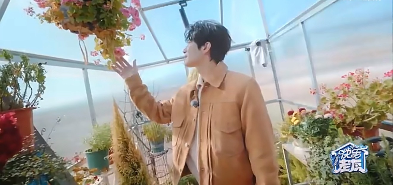 快乐老友局松弛感这块快乐老友局松弛感这块儿真不是盖的，主打一个全员躺平。 