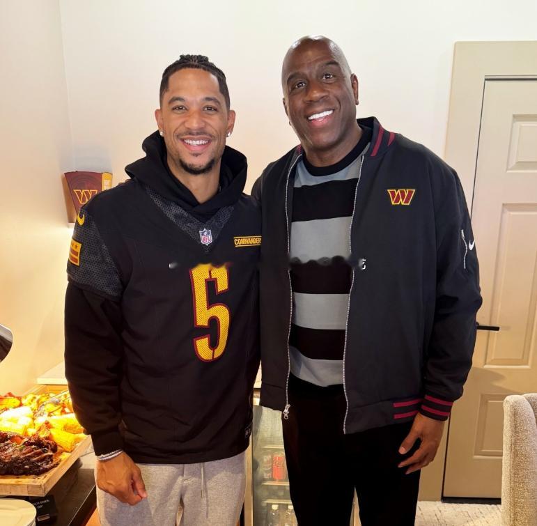 今日，湖人名宿、NFL华盛顿指挥官小股东“魔术师”约翰逊更新Instagram，