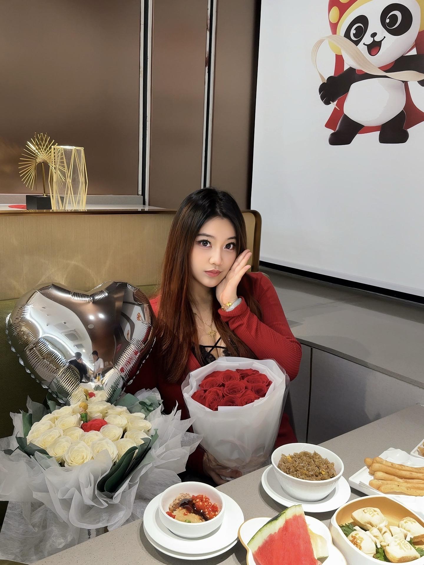 💌：𝐇𝐚𝐩𝐩𝐲 𝟭𝟬𝟬 𝐝𝐚𝐲𝐬