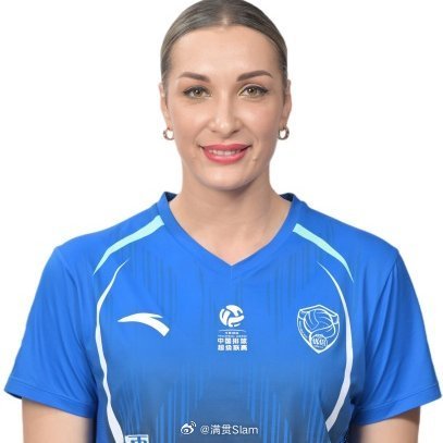 女排 ⚡️ 沃龙科娃在52小时内于两个不同国家出战三场比赛📌 沃龙科娃于3月3