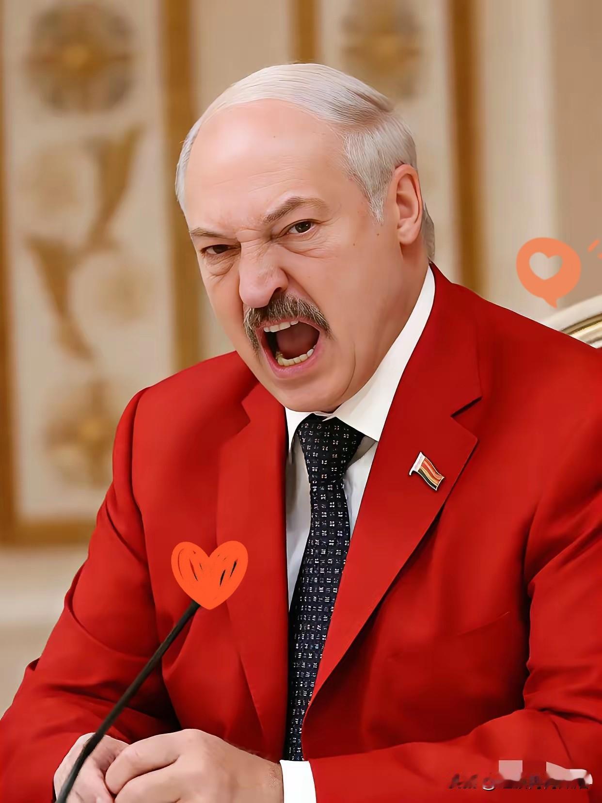 不敢相信！
卢卡申科跳船了
卢卡申科抢先宣布会加入特朗普主导的和平委员会，连自己