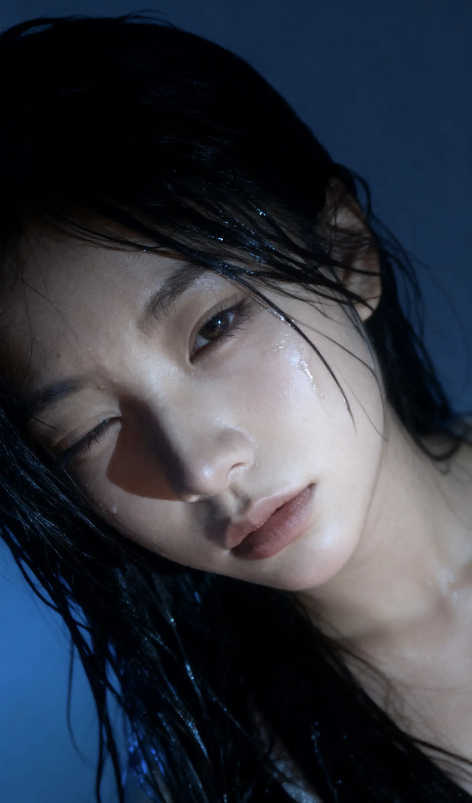 我曾以为有情可见世间一切遗憾