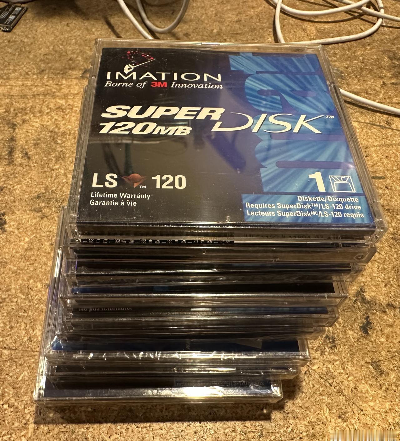 这当年也是硬通货！Always thought LS-120 made more